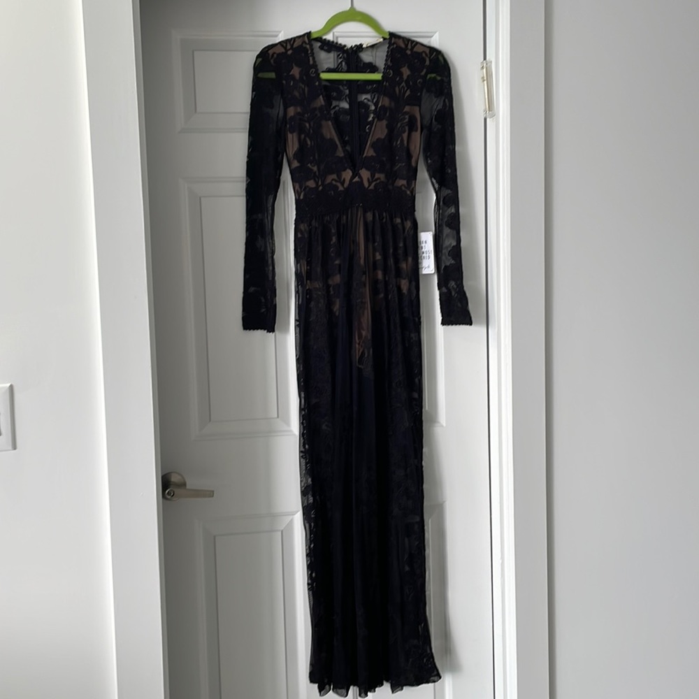 Stunning never worn for love and lemons dress